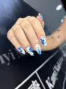 Uñas azules 1.webp